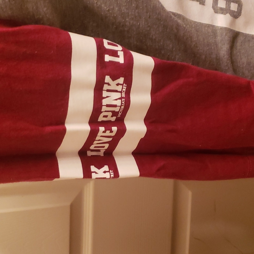 VICTORIA SECRET PINK 🤩 - Picture 3 of 5